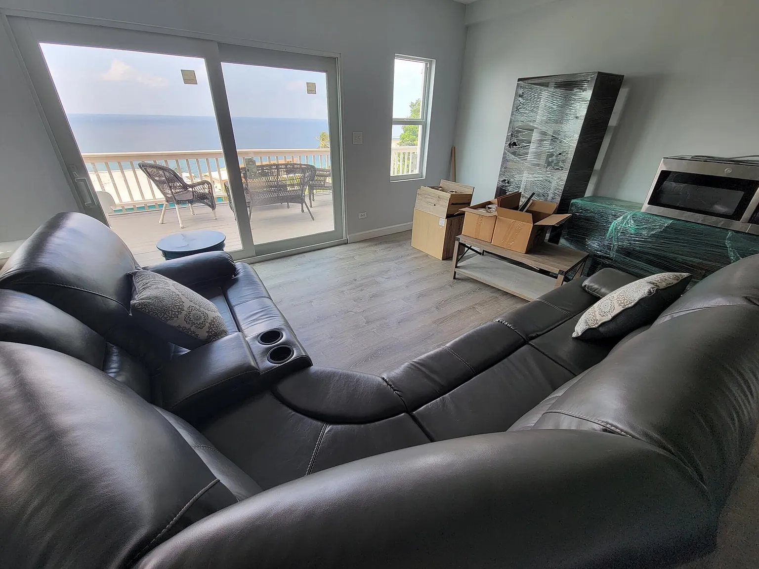 3 bed, $4,500 — Photo 3