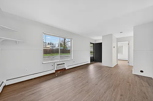 151 E McHattie St Photo 1