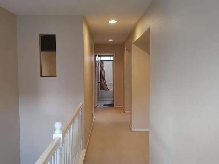 382 Edgewater Dr — Photo 17