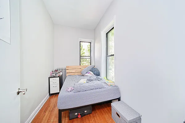 Rented by Living New York | media 10