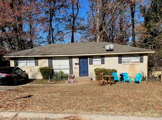 6 Clement Dr, Little Rock, AR 72209