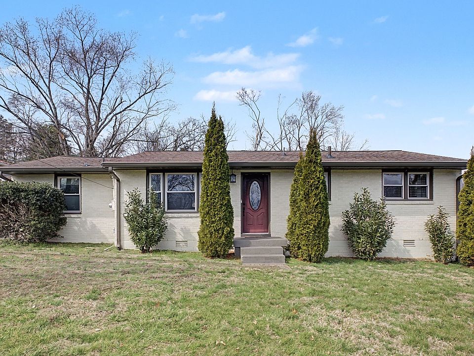 1st image of 820 Allen Rd