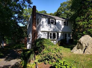 17 Lantern Ln, Plymouth, MA 02360