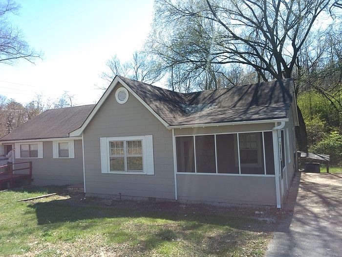 1st image of 3234 Navajo Dr APT B