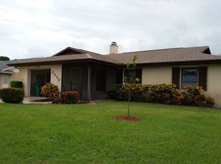 2330 SE Avalon Rd, Port Saint Lucie, FL 34952