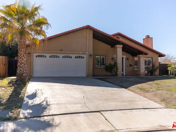 37127 Kendrick Cir, Palmdale, CA 93550