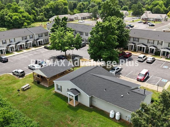 101 Farrar Ct #200B