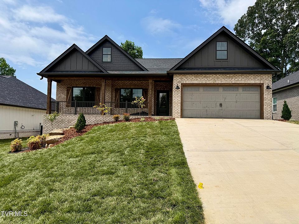 1st image of 770 Hunts Terrace Dr