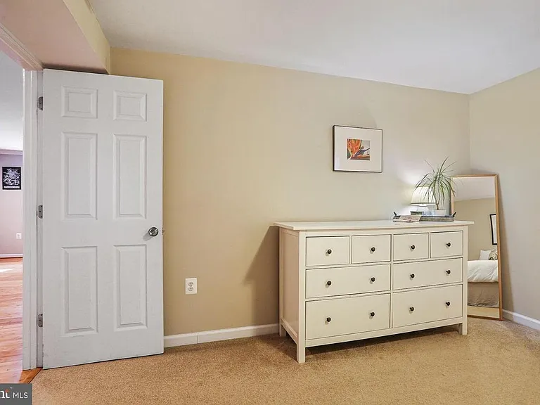 Basement bedroom