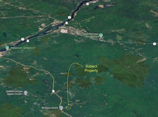 8 Norton Rd, Dixfield, ME 04224
