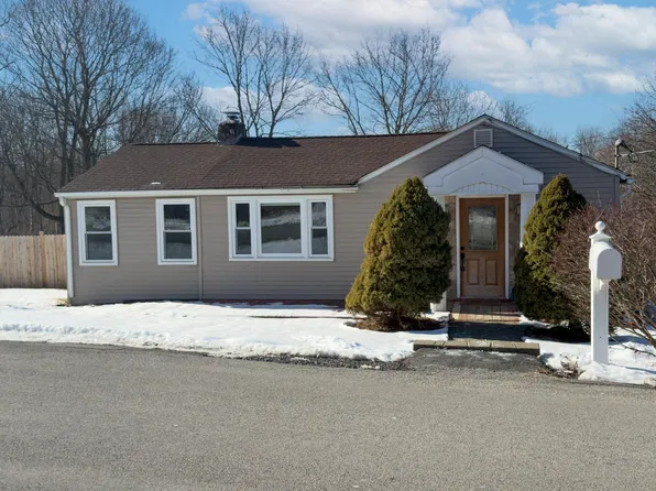 6 McGill Road, Monroe, NY 10950