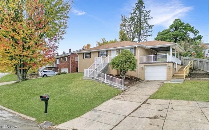 240 Stardust Dr
