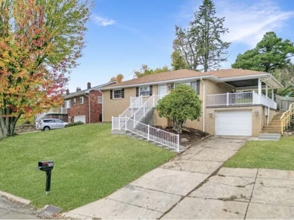240 Stardust Dr, Wintersville, OH 43953