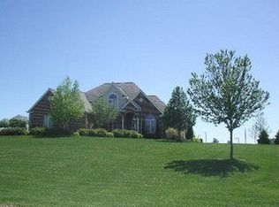 2005 Gethmann Dr, Marshalltown, IA 50158