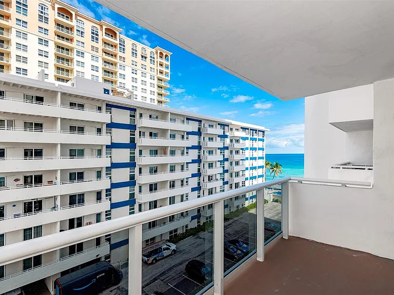 3140 S Ocean Dr #509 — Photo 25