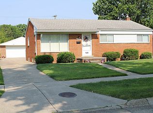 24849 Curie St, Warren, MI