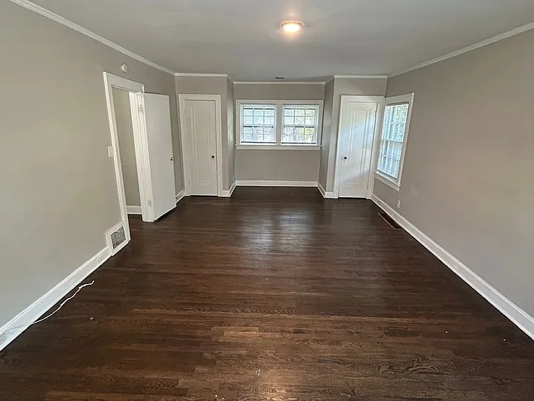 5411 Rockhill Rd — Photo 20