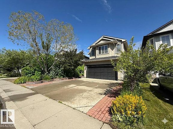 3rd image of 1764 Melrose Cres SW