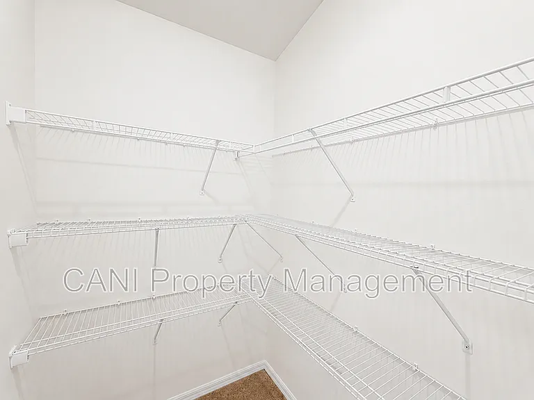 139 Hypolita Ave — Photo 12