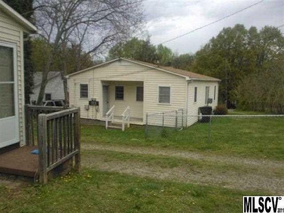 2nd image of 209-211 3rd Avenue Ct SW