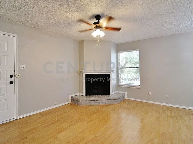 104 Woodie Way #C — Photo 4