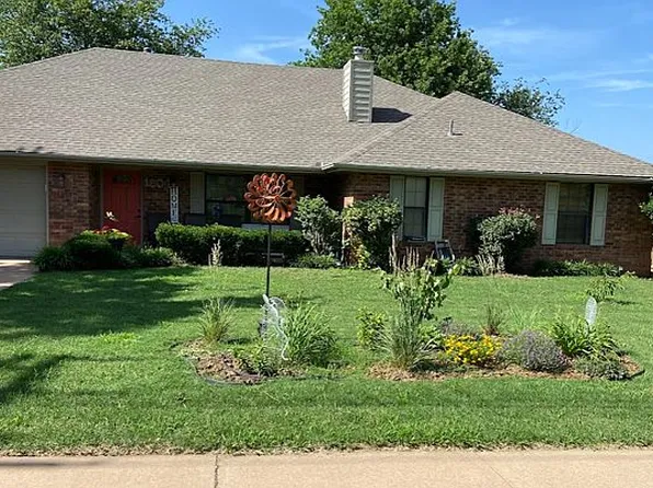 1804 E Sunrise Ave, Stillwater, OK 74075