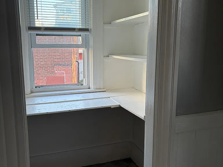30 Canal St #2R — Photo 7