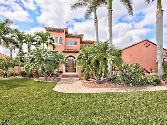 3rd image of 3520 Surfside Blvd