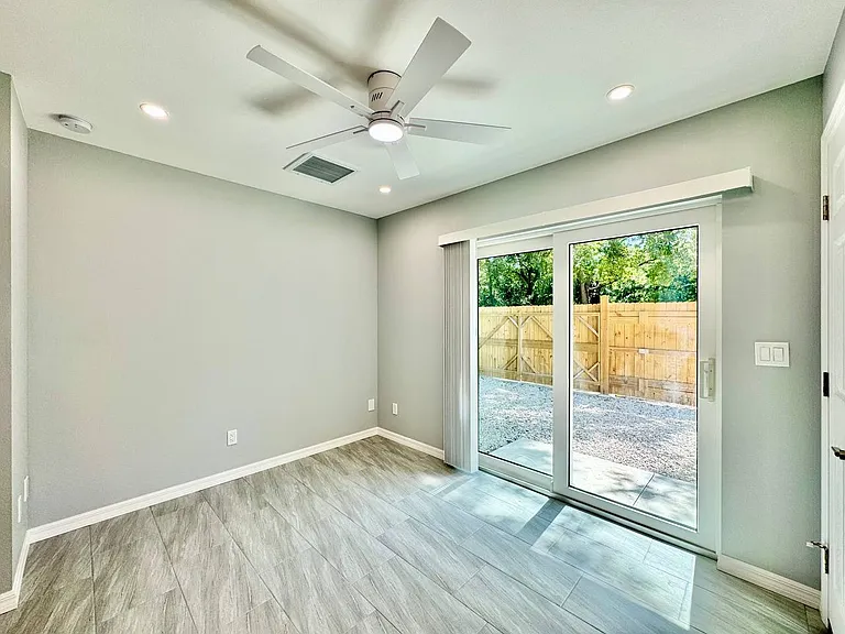 4306 Porpoise Dr #A — Photo 4