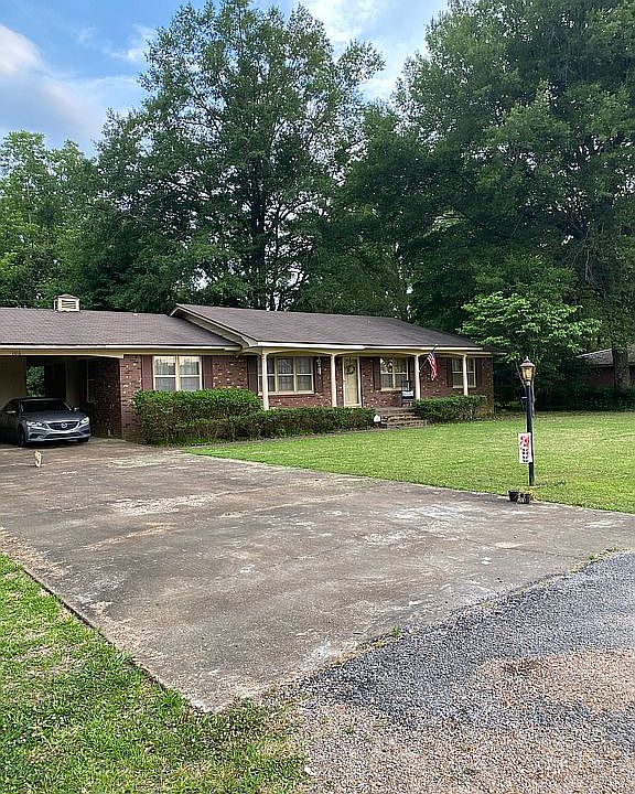 1st image of 106 Owens St