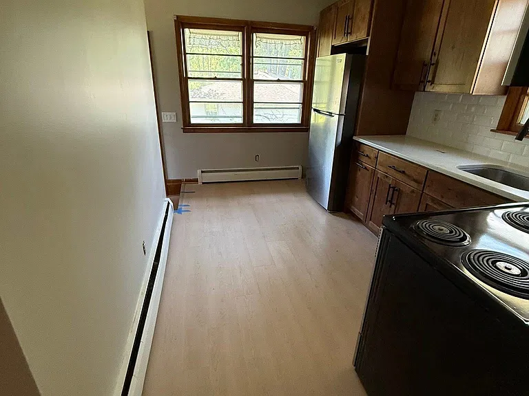 3 Hartman Rd #B — Photo 3