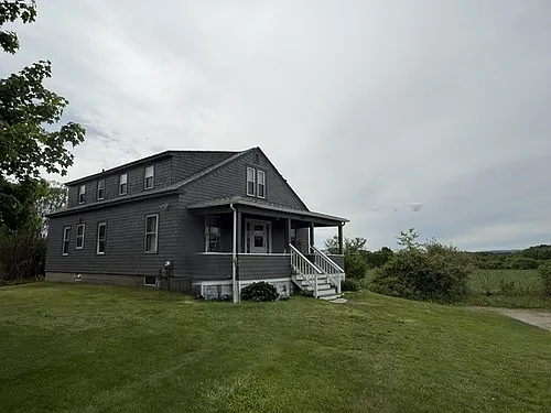 200 Sunderland Rd Photo 1