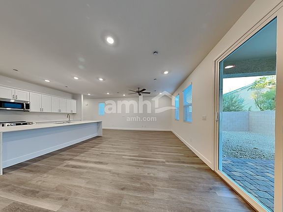 5th image of 4588 Camden Bridge St