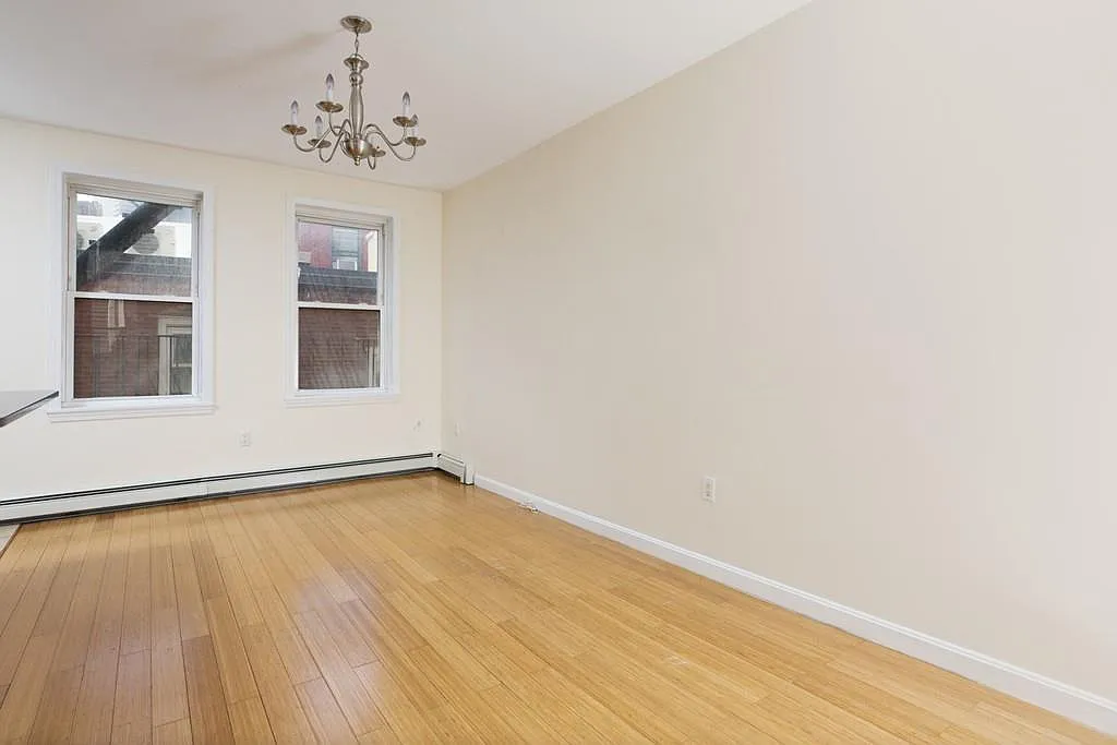 1 bed, 500 sqft, $3,150 — Photo 3