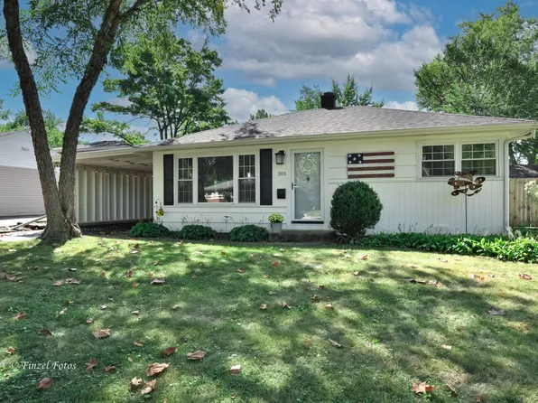 3101 Thrush Ln, Rolling Meadows, IL 60008