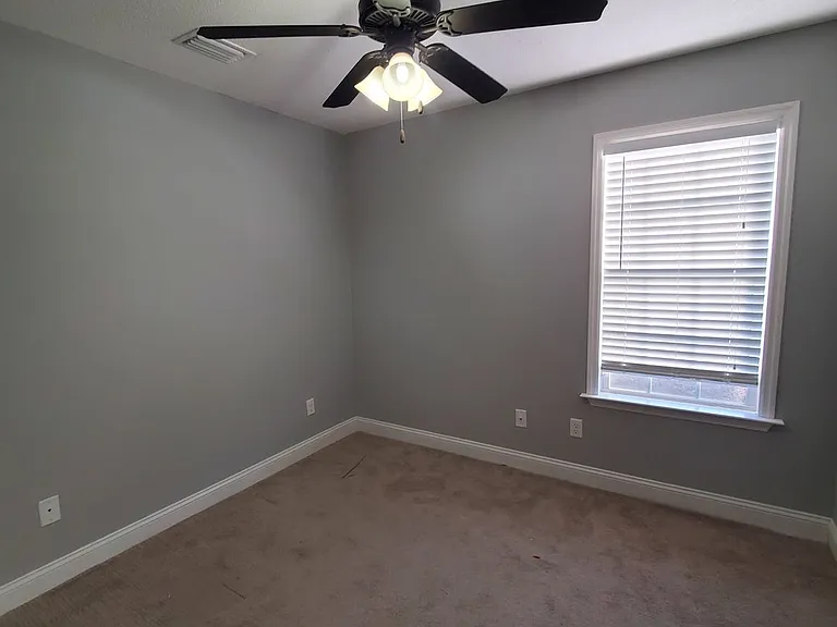 5255 Carlton Ridge Cir — Photo 12