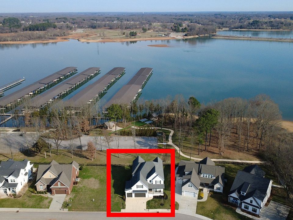 1st image of 155 Hammock Dr