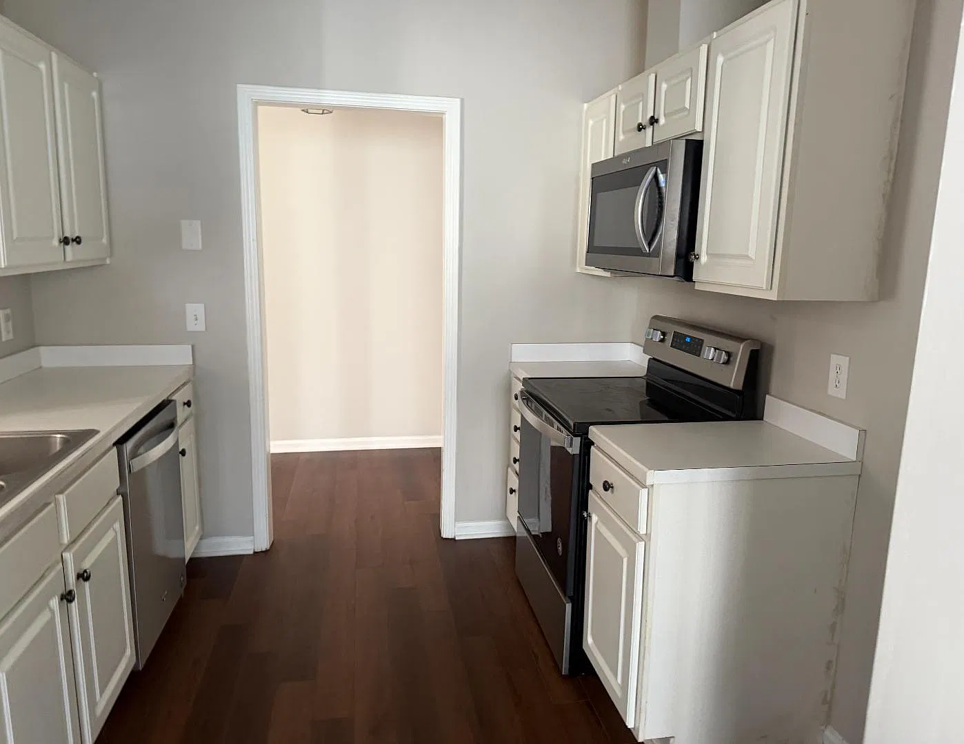 116 Arbor Dr — Photo 4