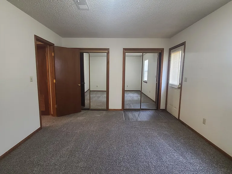 173 NW Zaun Ave — Photo 8