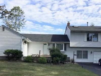 257 Concord Dr, Paramus, NJ, 07652