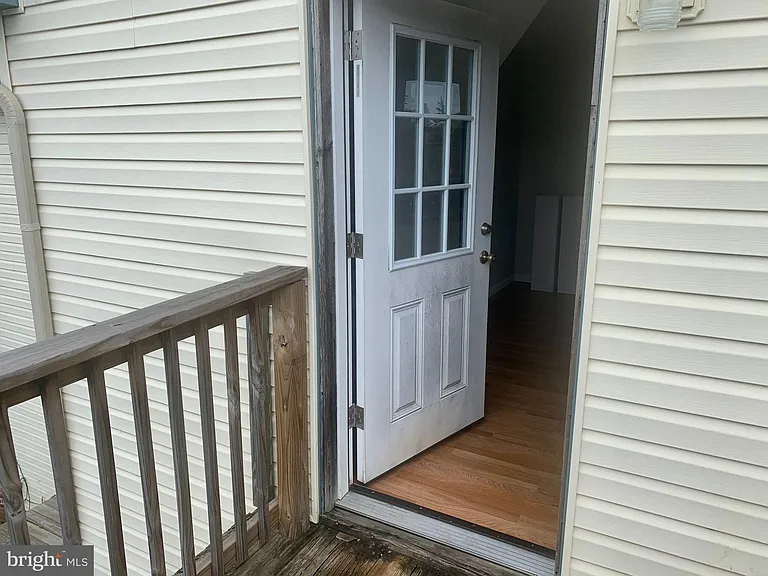 182 Haddon Ave #B — Photo 2