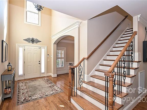 3rd image of 3990 French Fields Ln