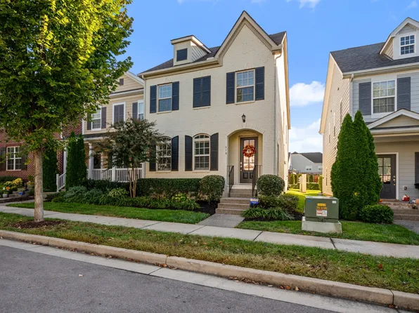 618 Cobert Ln, Franklin, TN 37064