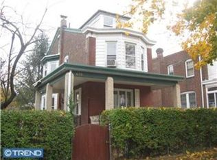 639 Hermitage St, Philadelphia, PA 19128