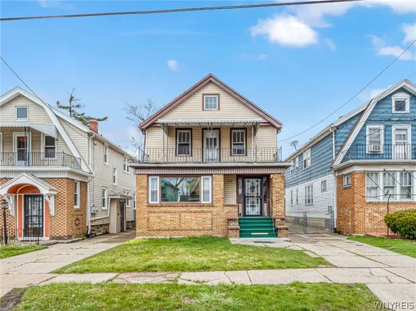 290 Hastings Ave, Buffalo, NY 14215