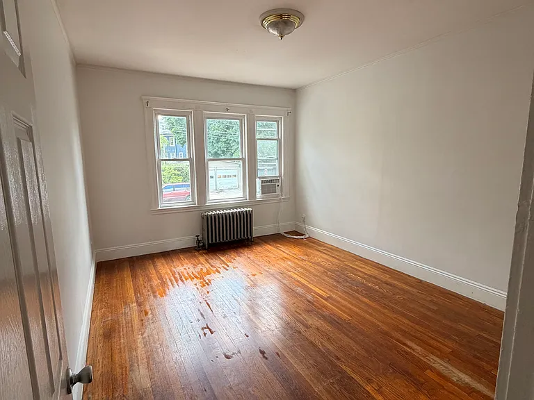 55 Union St #1 — Photo 8