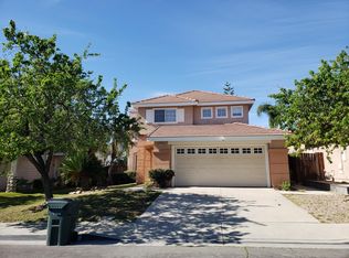 8068 Riviera Ct, Fontana, CA 92336