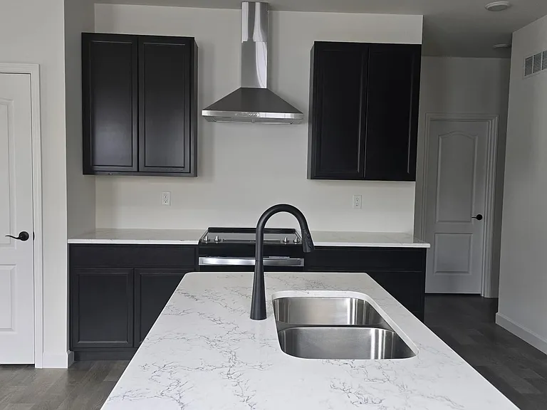 49 Pheasant Ring Dr — Photo 3