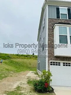 2056 Dornoch Rd — Photo 2