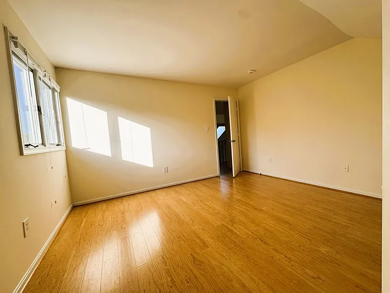 4507 Highland Green Ct — Photo 22